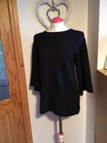 L.K Bennett Ladies Black ribbed trim jumper size XS includes post