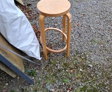Bar stool wood