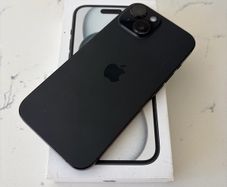 iPhone 15