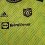 Man United top Image 3