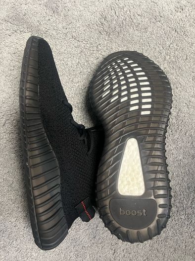 Yeezy boost 350 bred