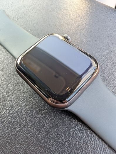 Apple Watch SE 2nd Gen, 40mm - Space Grey