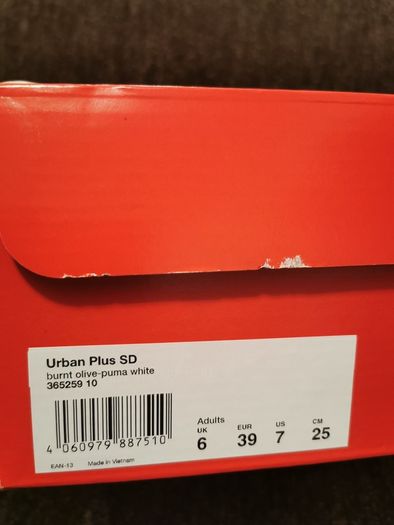 Men's PUMA runners NEW size UK 6