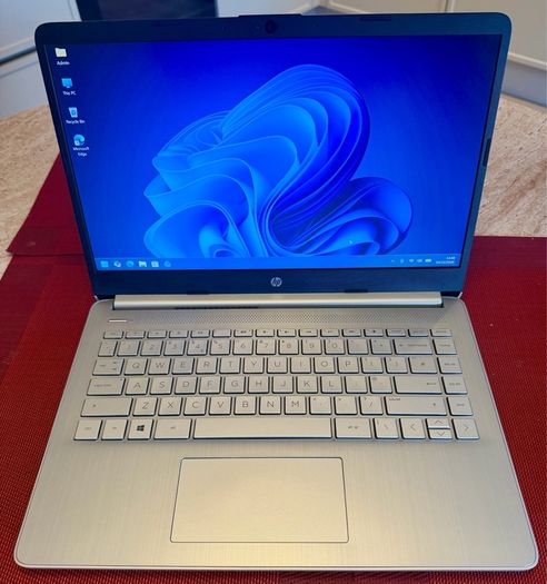 Hp Laptop 14sfq0009na - Athlon Gold - 8gb Ram - 128gb Ssd - Windows 11