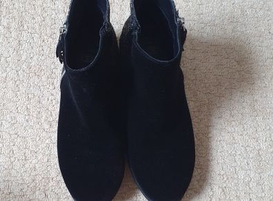 Lladies ankle boots