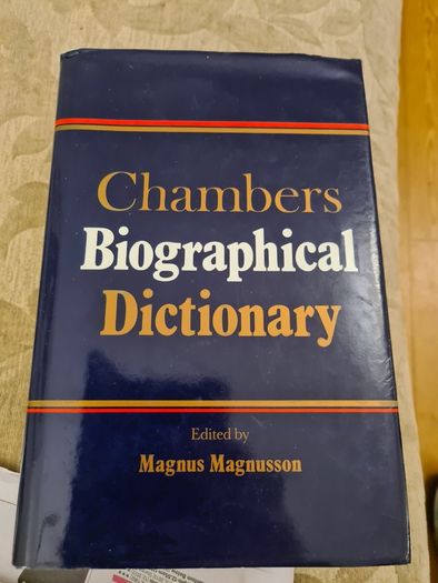 Chambers Biographical Dictionary Edited By Magnus Magnusson. 1604 Pages. Hardback With Dustjacket. In Very Good Condition.