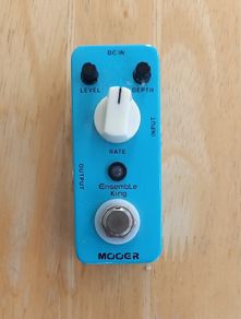 Mooer Ensemble King Chorus Pedal