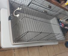 rabbit cage plus table