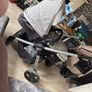 2in 1 baby pram car seat & isofix. NEED GONE ASAO. Image 5