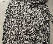 Ladies midi wraparound skirt. Size 12 Boohoo make.