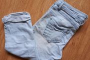 Shorts "Kiss"  Size 8