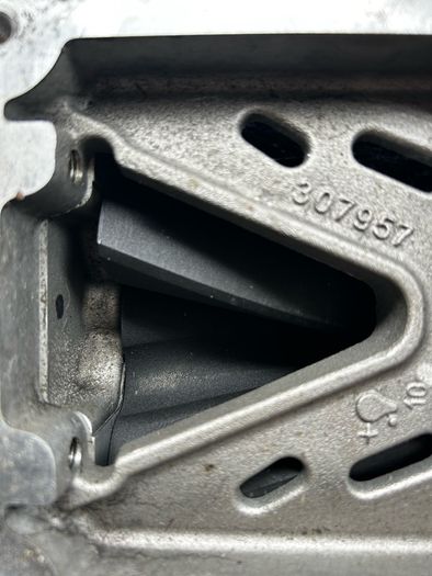 Eaton supercharger a2710902680