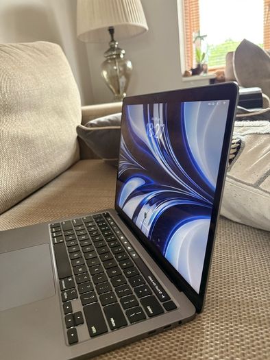 Macbook Pro (13") 2020