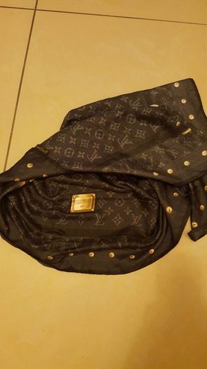 Louis vuitton black denim silk scarf