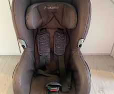 maxi cosi axiss car seat