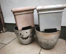 Garden pots