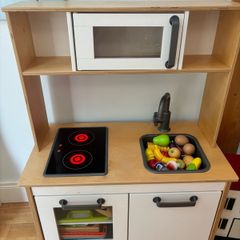 Kitchen and accessories
