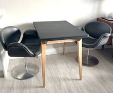 Extendable Dining Table