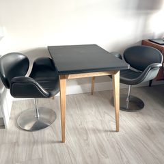 Extendable Dining Table