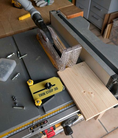 Thin Rip Table Saw Jig Dewalt