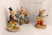 ceramic clowns dancing clown vintage figurine statues colourful vintage /antique  great gift present display decor  musical musician music dancing  rabbit  hat monkey hand painted figurine art deco porcelain doll