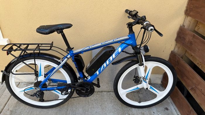 Electric Bike 26  BAFANG Motor  Excellent Battery  Extras Included