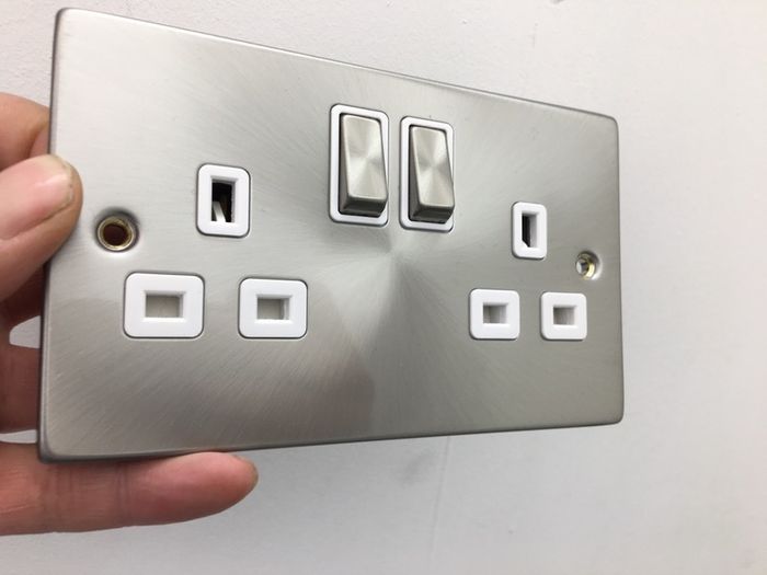 Satin Chrome Twin Switched Sockets Double Sockets