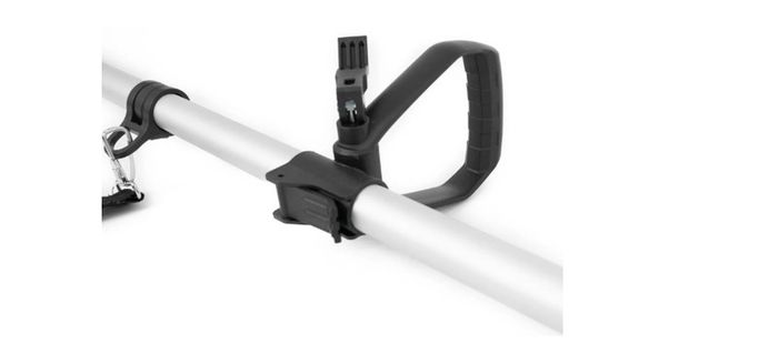 Hyundai 20V Cordless Pole Saw, 2Ah Battery and Charger, Lightweight and Telescopic Chainsaw