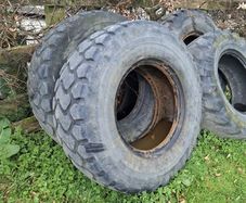 tyres jcb/teleporter