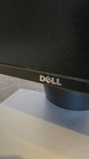 Dell 27 inches