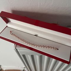 Eternity bracelet