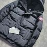 canada goose parka Image 3