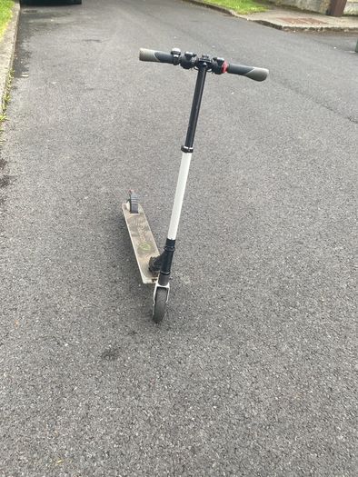 electric scooter
