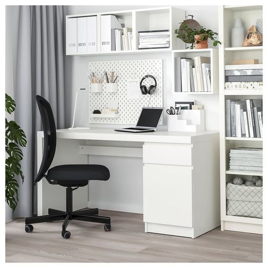 IKEA Malm Desk