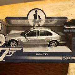 Corgi 1:36 James bond BMW 750i Tomorrow Never Dies do