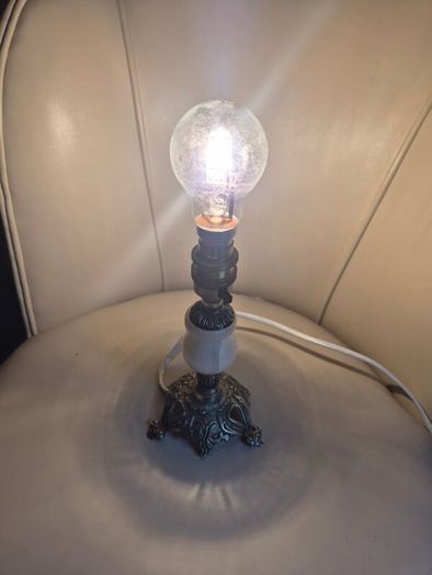 Vintage Mid Century marble.onyx brass gold metal ormate lamp base