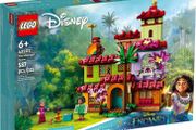 Lego Disney  The Madrigal House