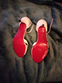 Ivory cream Sandals size 6