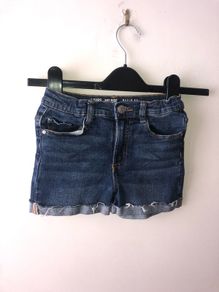 Denim shorts (age 6-7)