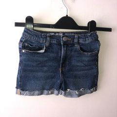 Denim shorts (age 6-7)