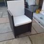 4 weatherproof garden chairs Image 3