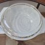 VINTAGE NEW OLD STOCK: JAJ Pyrex "Chelsea" 3-Pint Casserole Set with Original Box & Stand Image 3