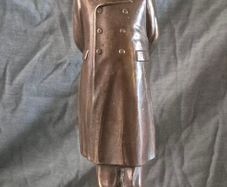 vintage bronze statue of chairman mao.