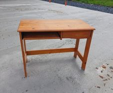 computer desk