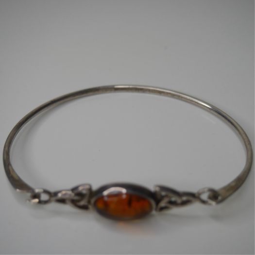925 Sterling Silver Celtic Knot Bangle with Baltic Amber