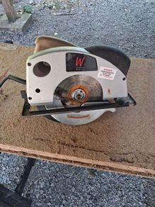 Axminster circular saw