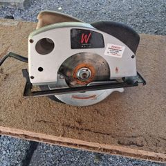 Axminster circular saw
