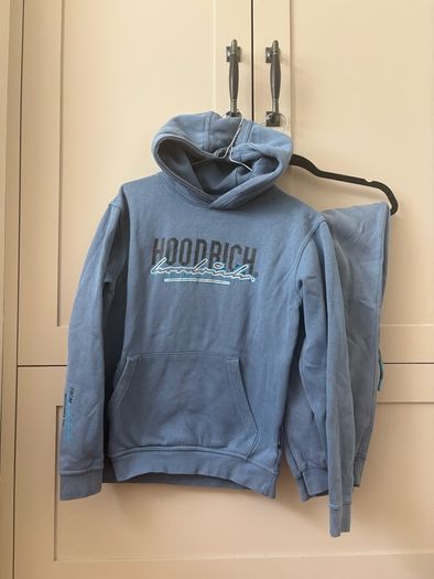 Bundle boys 12-13; North face, Nike tech fleece, under armour, Hoodrich