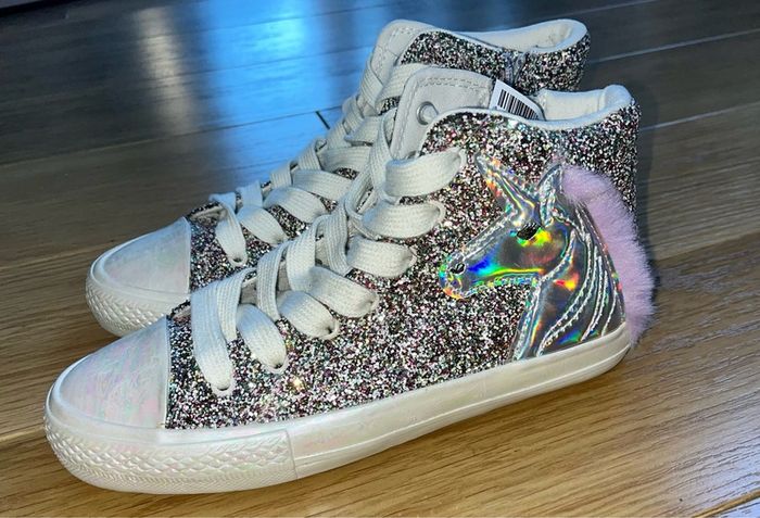 Next BNWT Unicorn Glitter Hi top Shoe size 4/37