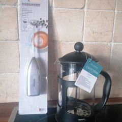 Cafetiere & Milk frother